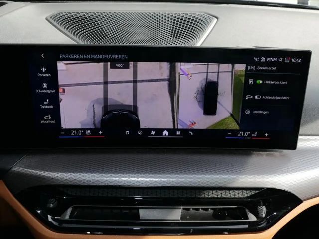 BMW 330 330e M-Sport Touring xDrive