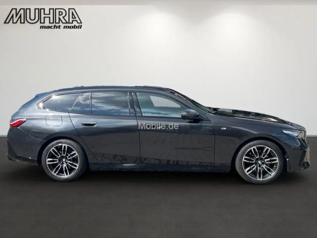 BMW 520 520d M-Sport Touring