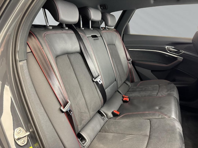 Audi Q8 e-tron 55 Quattro S-Line