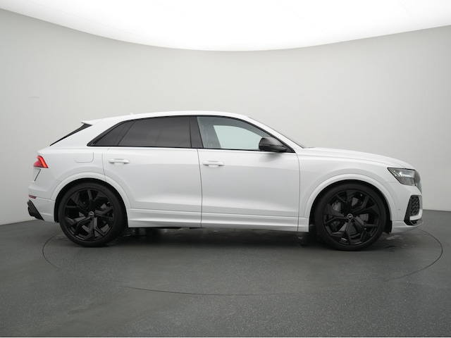 Audi RS Q8 Quattro