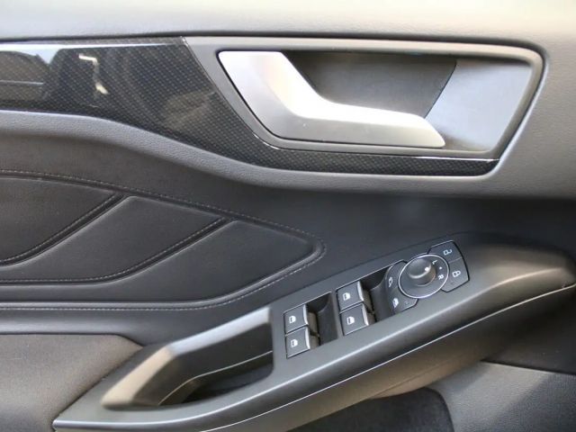 Ford Focus ST Line Wagon