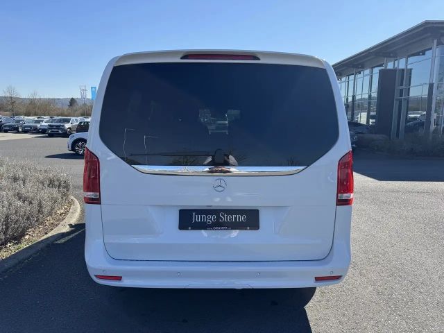 Mercedes-Benz V 300 AMG Line AVANTGARDE