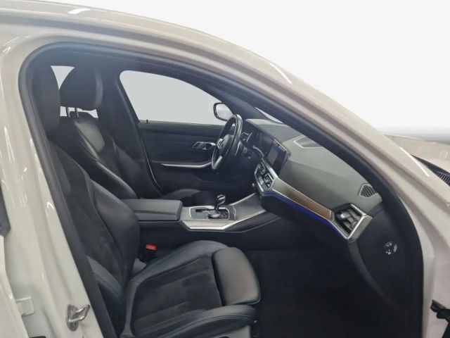 BMW 330 330i M-Sport Sedan