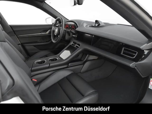 Porsche Taycan 4S