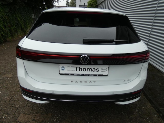 Volkswagen Passat 1.5 eTSI Business DSG Variant