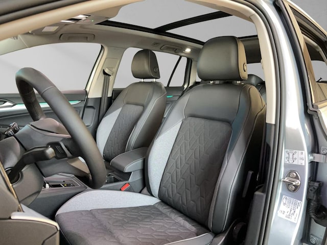 Volkswagen Golf Life Variant