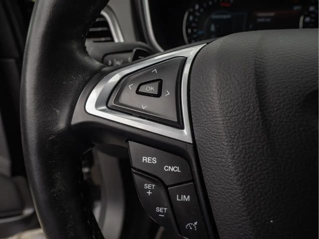 Ford Mondeo Titanium