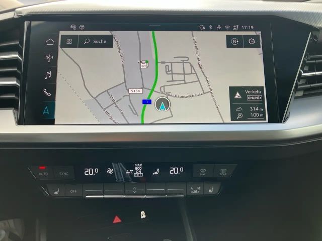 Audi Q4 e-tron Business