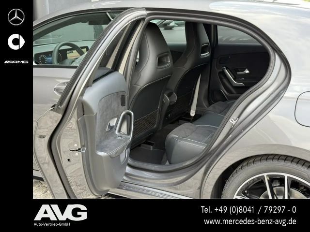 Mercedes-Benz A 200 AMG Line