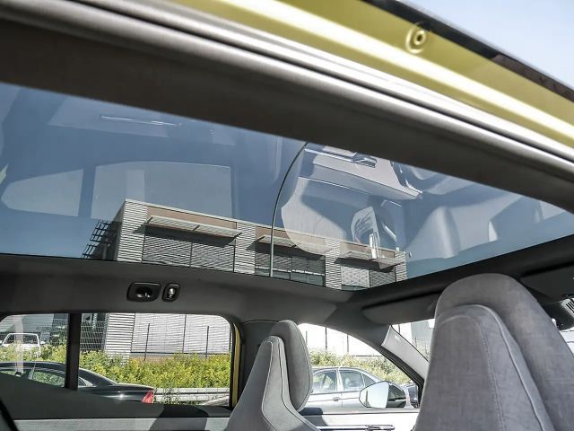 Volvo EX30 Achterwielaandrijving Ultra