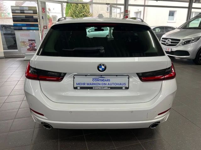BMW 320 320d Touring xDrive