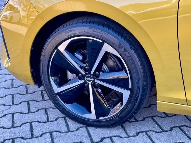 Opel Astra GS-Line Grand Sport