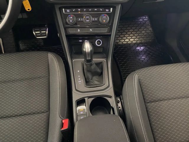 Volkswagen Touran 1.5 TSI BMT DSG