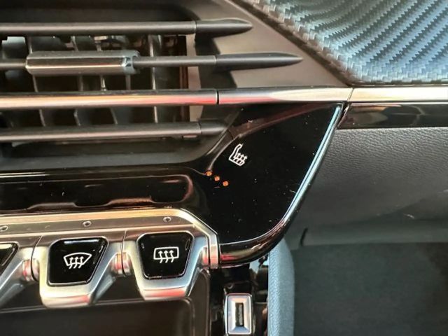 Peugeot E-2008 Active Pack