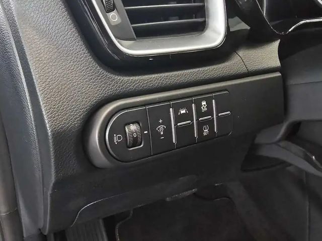 Kia Ceed / Ceed Automatik | AHK | SHZ | NAVI