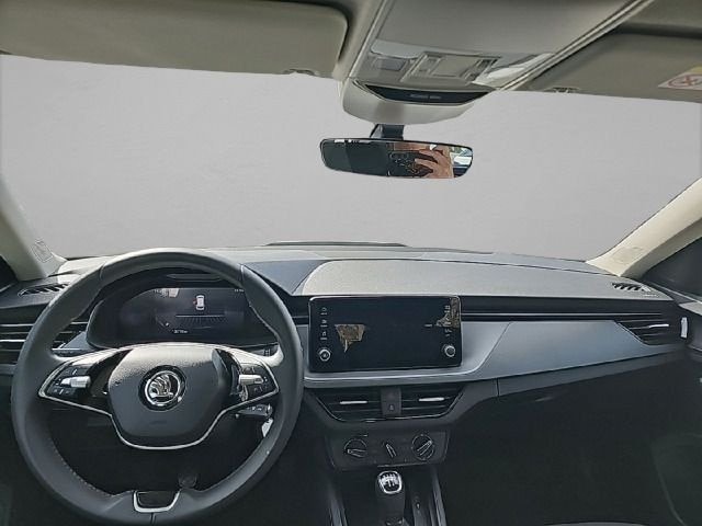 Skoda Kamiq KAMIQ Essence 1,0 TSI 70 kW 5-Gang mech.