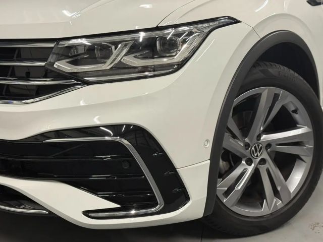 Volkswagen Tiguan Plus R-Line