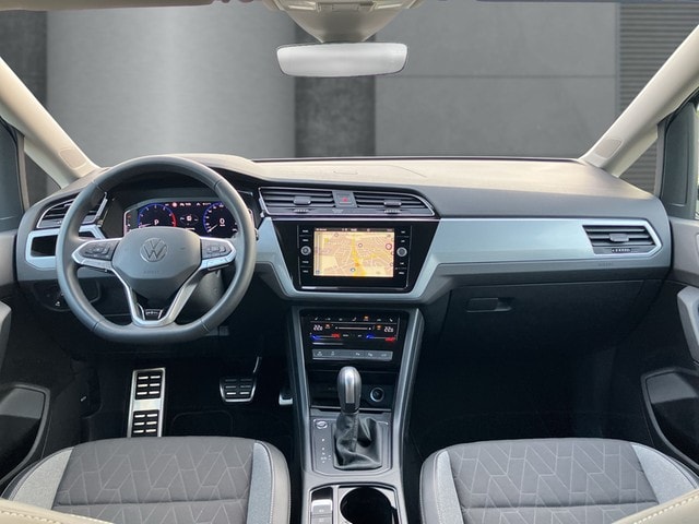 Volkswagen Touran 1.5 TSI DSG