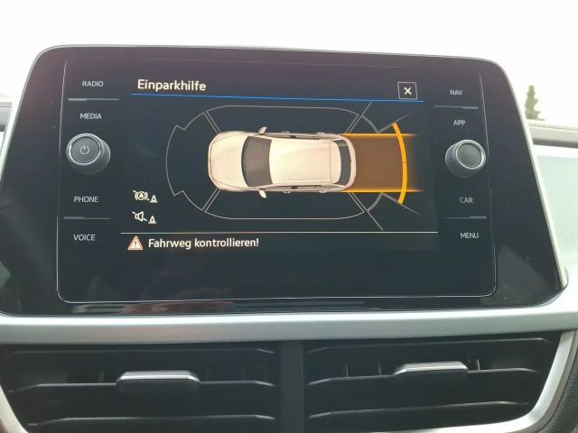 Volkswagen T-Roc GOAL 2,0 TDI AHK LED APP DAB+