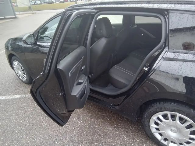 Opel Astra GS-Line Grand Sport