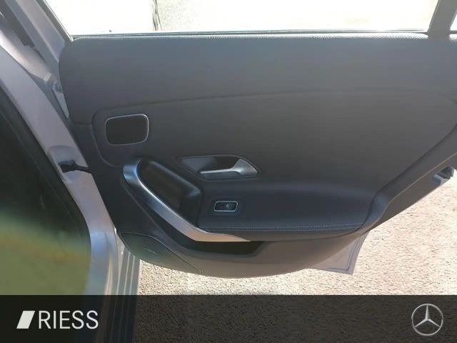 Mercedes-Benz A 250 4MATIC Hatchback