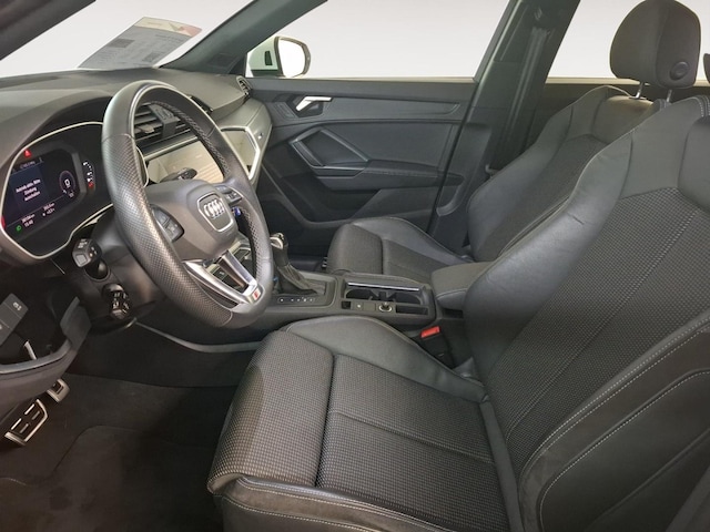 Audi Q3 35 TDI S-Tronic