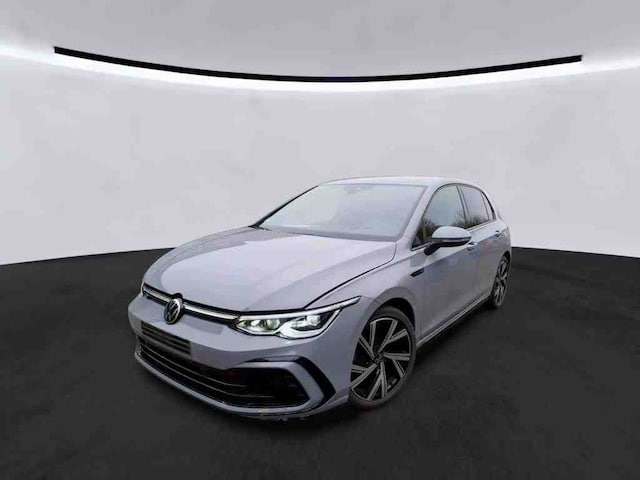 Volkswagen Golf 1.5 eTSI DSG