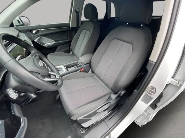 Audi Q3 35 TFSI S-Line