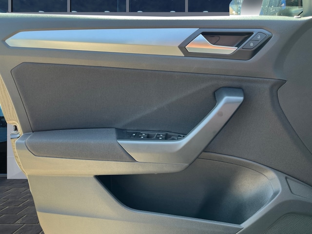 Volkswagen T-Roc 1.5 TSI DSG Life