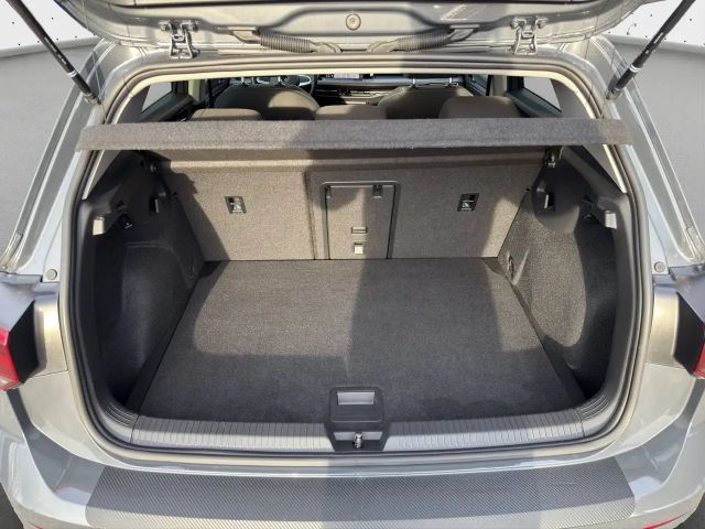 Volkswagen Golf 2.0 TDI DSG Golf VIII Style