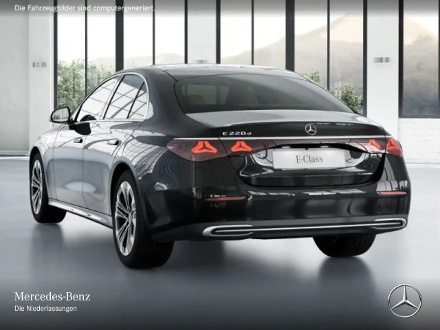 Mercedes-Benz E 220 AVANTGARDE E 220 d Sedan