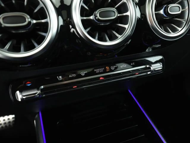 Mercedes-Benz GLA 220 4MATIC AMG Line