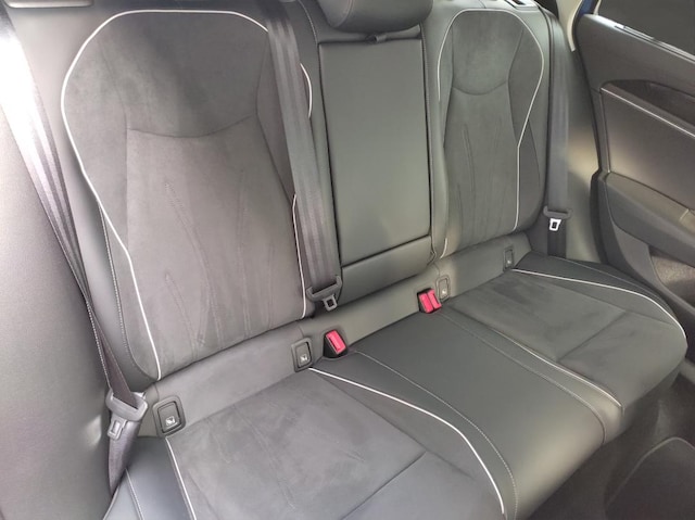 Volkswagen Passat PASSAT    2.0BUS  DT090 TDID7F