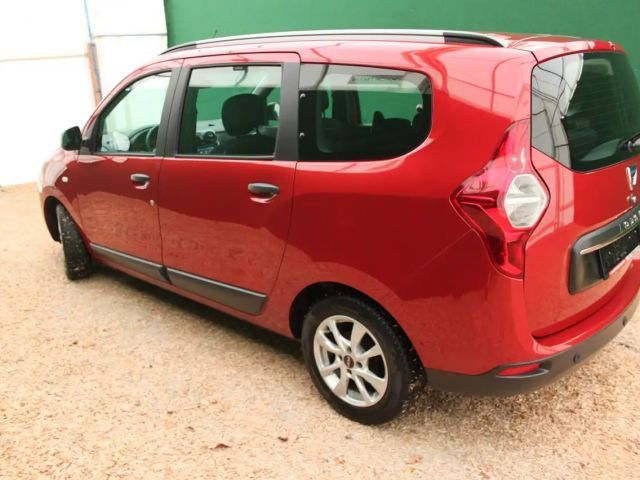 Dacia Lodgy 7 zitter