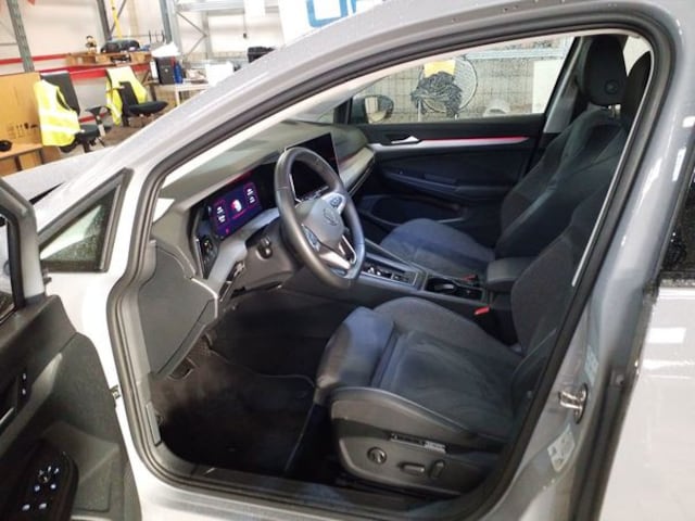 Volkswagen Golf 1.5 eTSI DSG Life