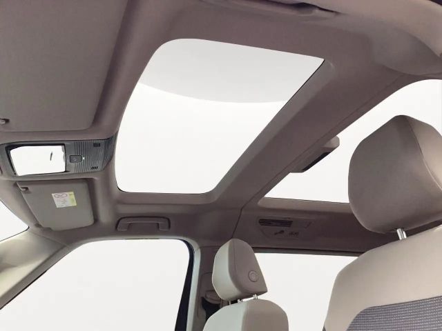 Volkswagen Multivan Business DSG Lang T7