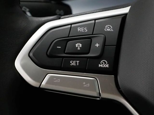 Volkswagen Golf 1.5 TSI