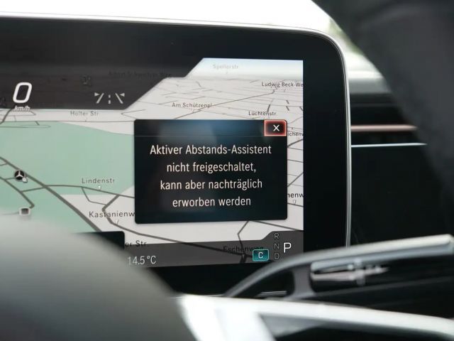 Mercedes-Benz EQE 300 Sedan