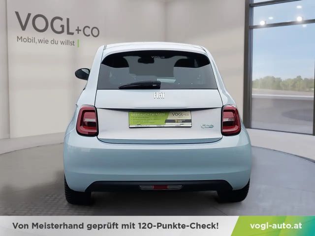Fiat 500e 42 kWh