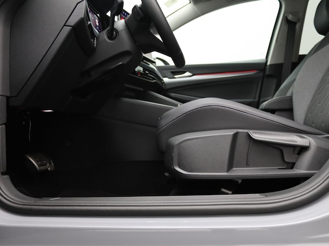 Volkswagen Golf 1.5 eTSI DSG Golf VIII