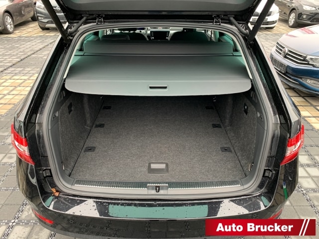 Skoda Superb 2.0 TDI Ambition Combi