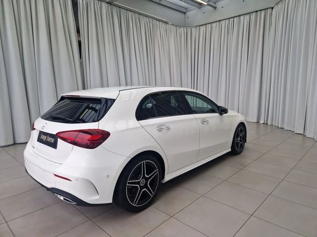 Mercedes-Benz A 180 AMG Line Hatchback
