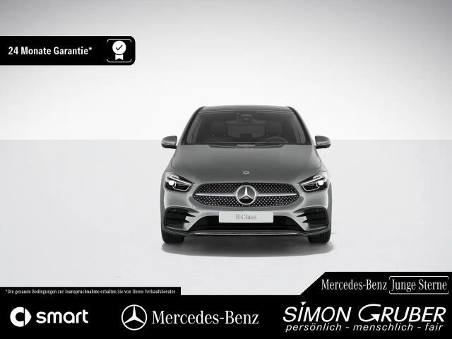 Mercedes-Benz B 200 AMG Line Sedan