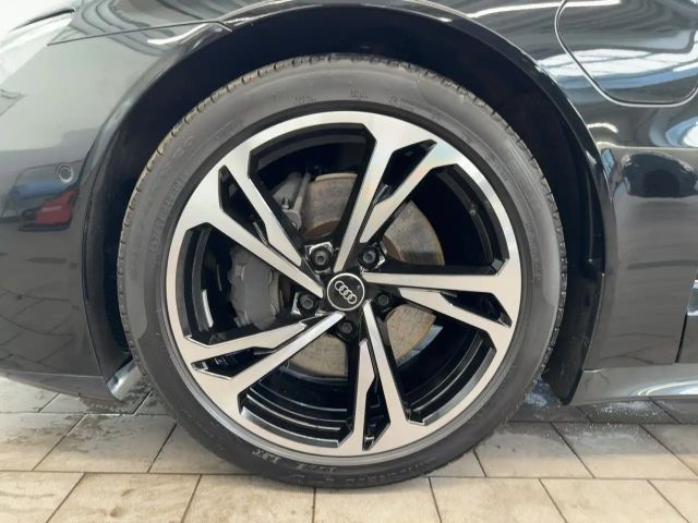 Audi e-tron GT 350 kW Head-Up Pano Matrix ACC