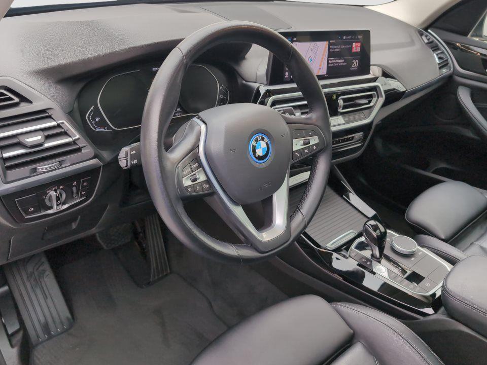 BMW X3 xDrive30e