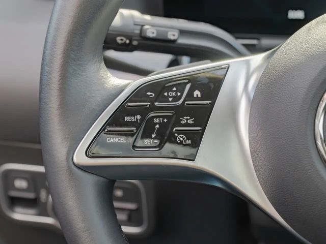 Mercedes-Benz GLA 200 Progressive