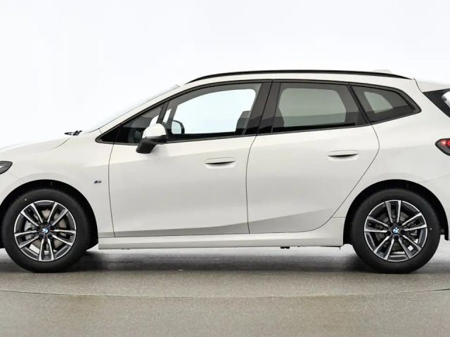 BMW 218 218d Active Tourer Sedan