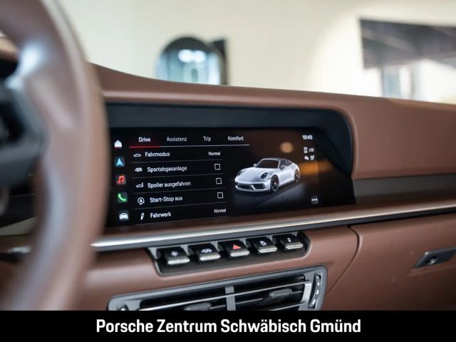 Porsche 992 4 Coupé GTS Targa