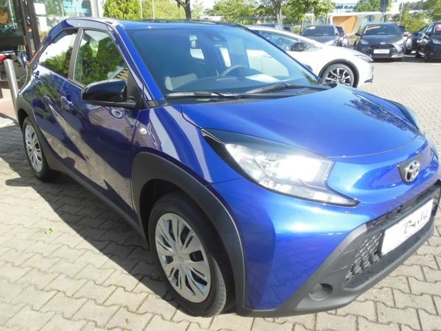 Toyota Aygo X Business Hatchback S-CVT