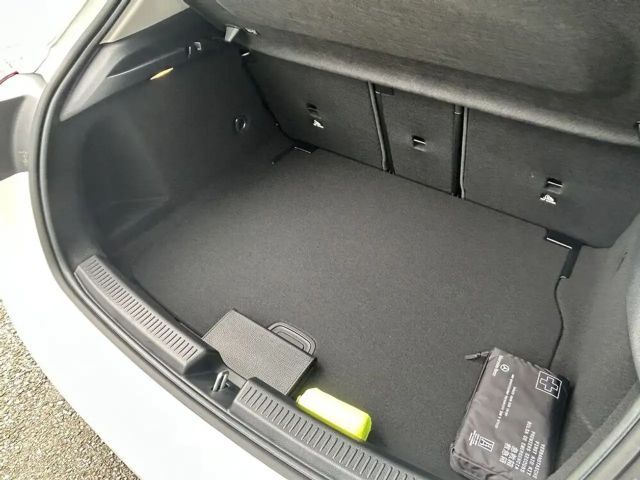 Mercedes-Benz A 180 °Automatik° Behaltefrist Feb.2026